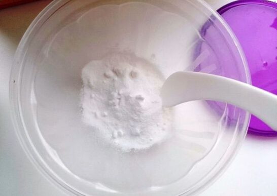bicarbonato de sodio para tratar hongos en las uñas